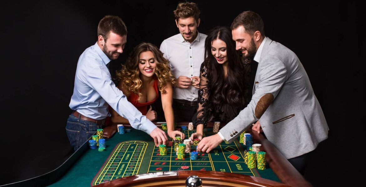 Antarmuka aplikasi Slot MPO menampilkan lobby permainan slot dan kasino live di perangkat mobile